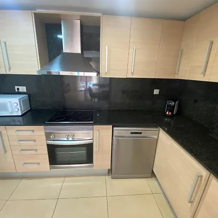 Apartman Arima *